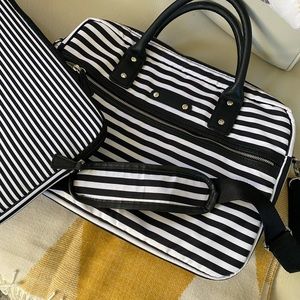 Laptop bag and sleeve.